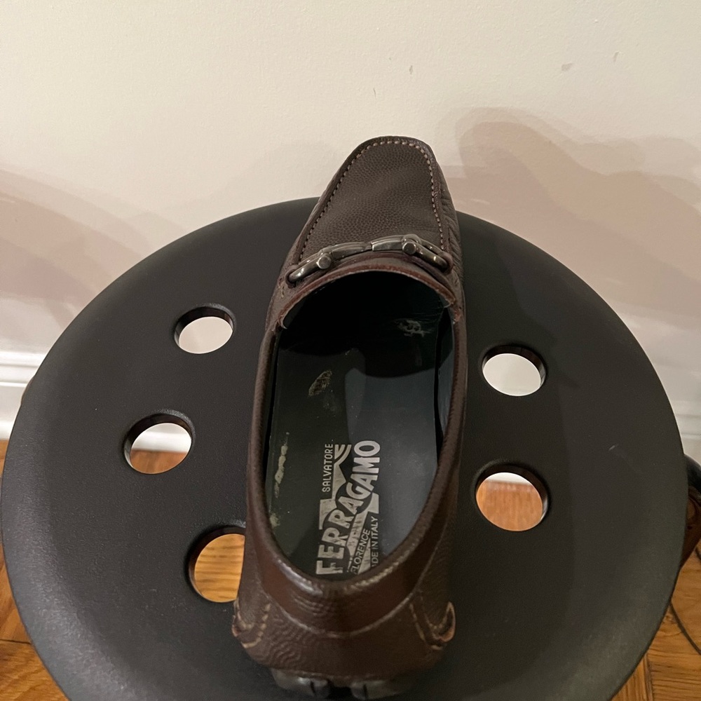 Casual Salvatore Ferragamo shoes dark brown size 7 ,it comes with Original box